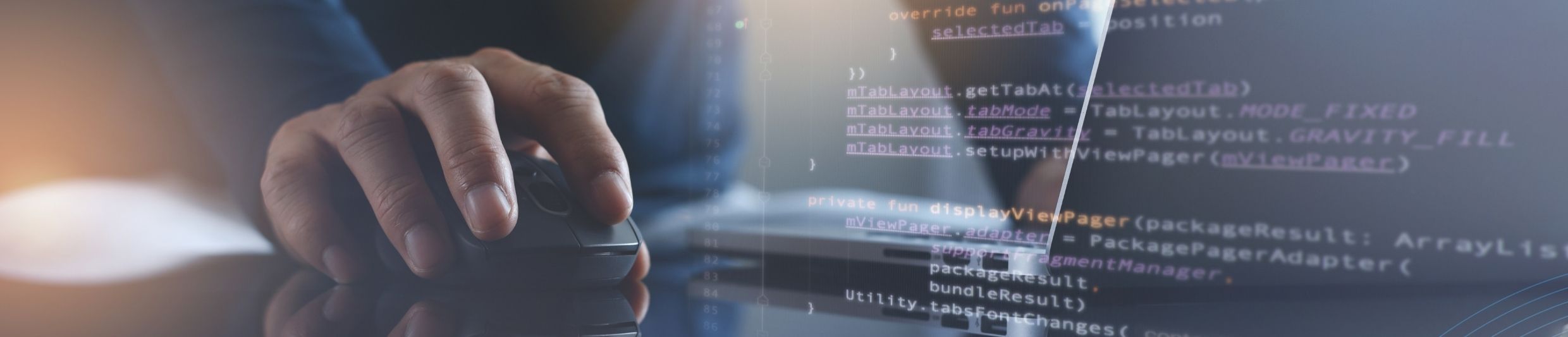 For applicants It expert works with mouse and computer